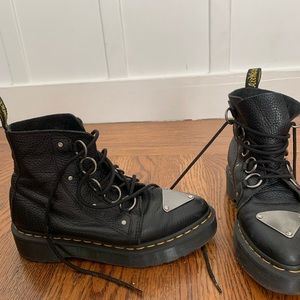 Farylle soft leather Dr. Martens. Great condition